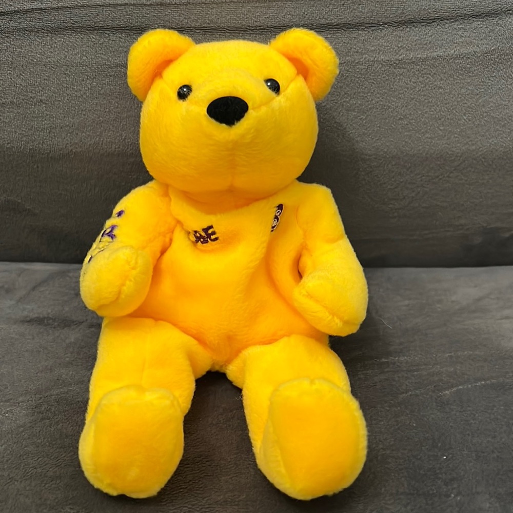 Kobe BBall Bammer Beanie Promo